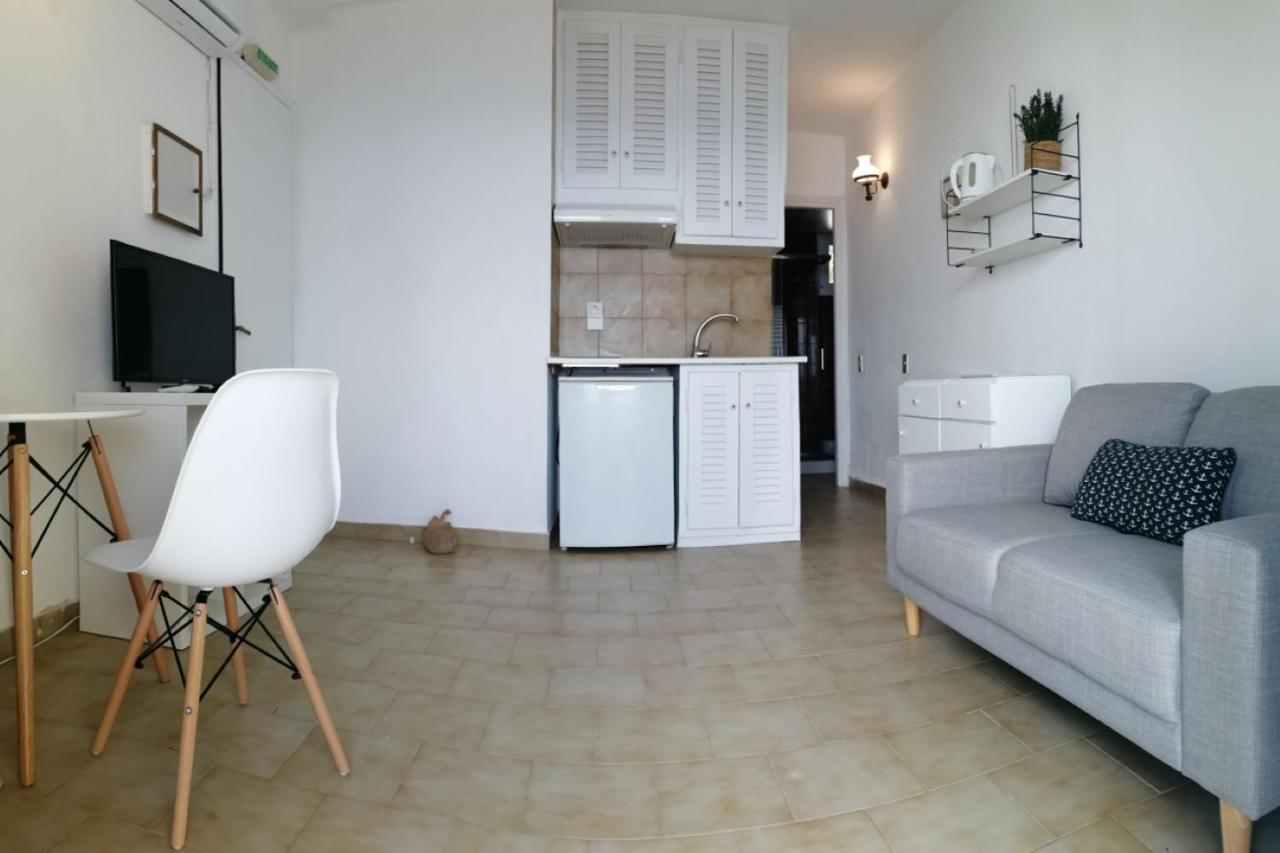 Glyfada New Era Home 31 Menigos Resort Apartments Exterior photo